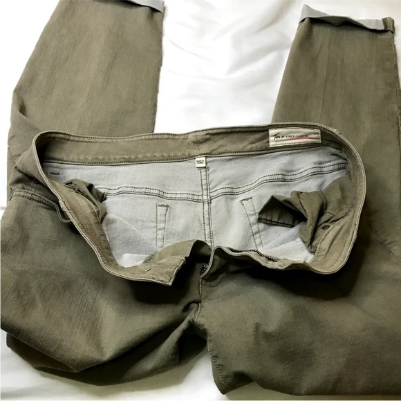 Two by Vince Camuto Jeans Light Green Roll Cuff Stretch Skinny Leg Size 31 - Picture 12 of 13